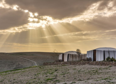 Histoire Terre des etoiles Lodges gris nuit